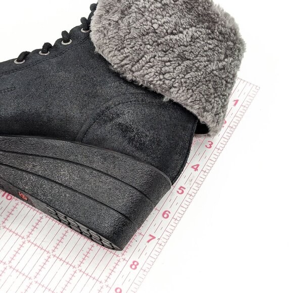 UGG Women Zea Ash Black Distress Leather Waterproof Wedge Boots size 10 - Picture 5 of 11